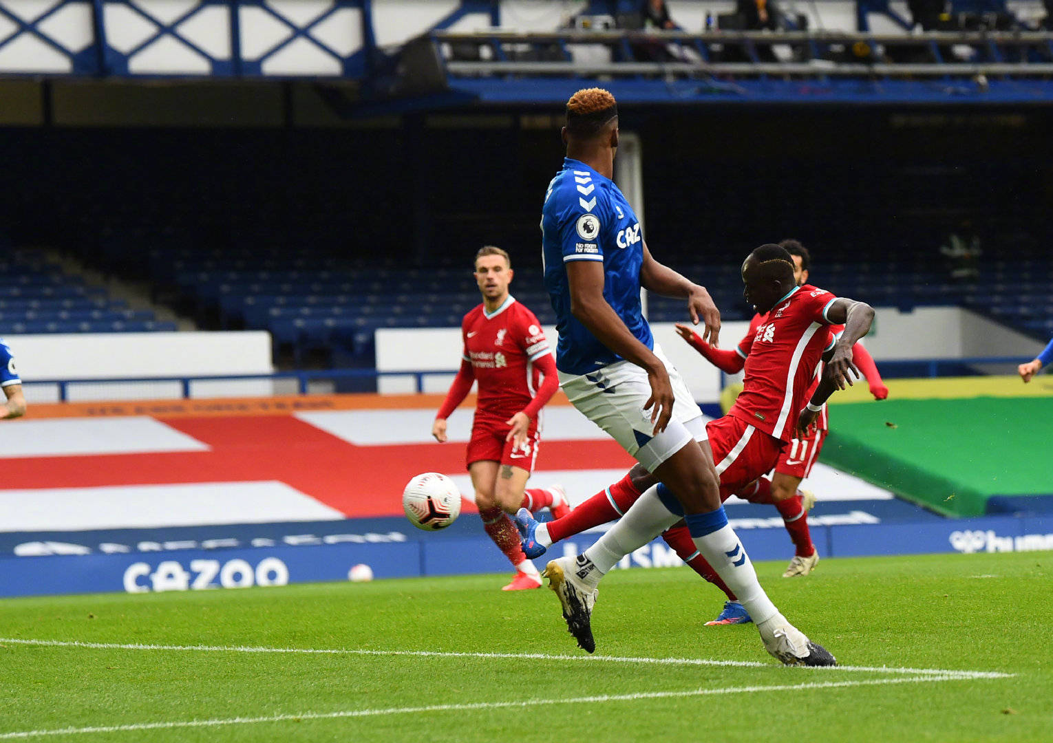 球队锁定胜 球队锁定胜